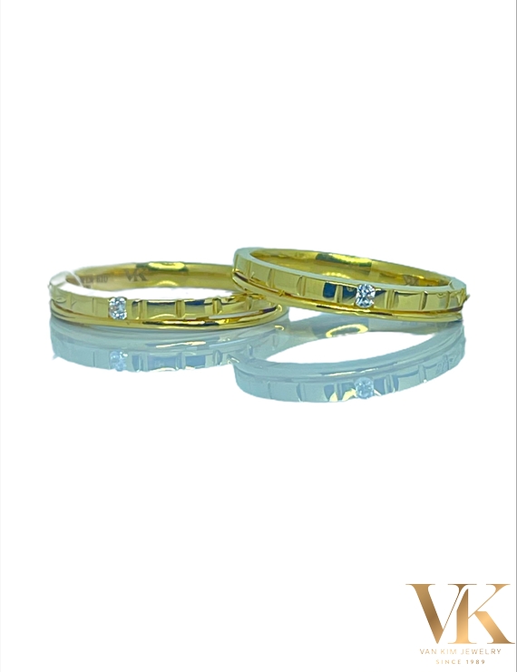 Nhẫn Cưới Đá Chủ Sọc 10M04009