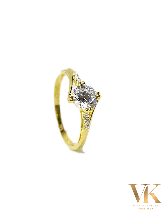 Nhẫn Đá Chủ CZ Trắng 10K007052